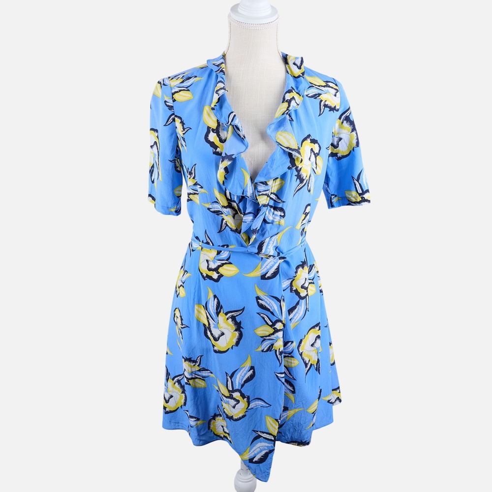 Diane von Furstenberg Silk Mini Dress Clermont Hydrangea Blue Floral Wrap Size 0